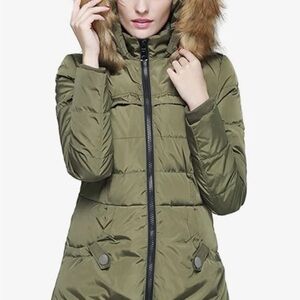 Orolay Women's Duck Down Jacket Coat with Faux Fur Trim Hood Green XS Small